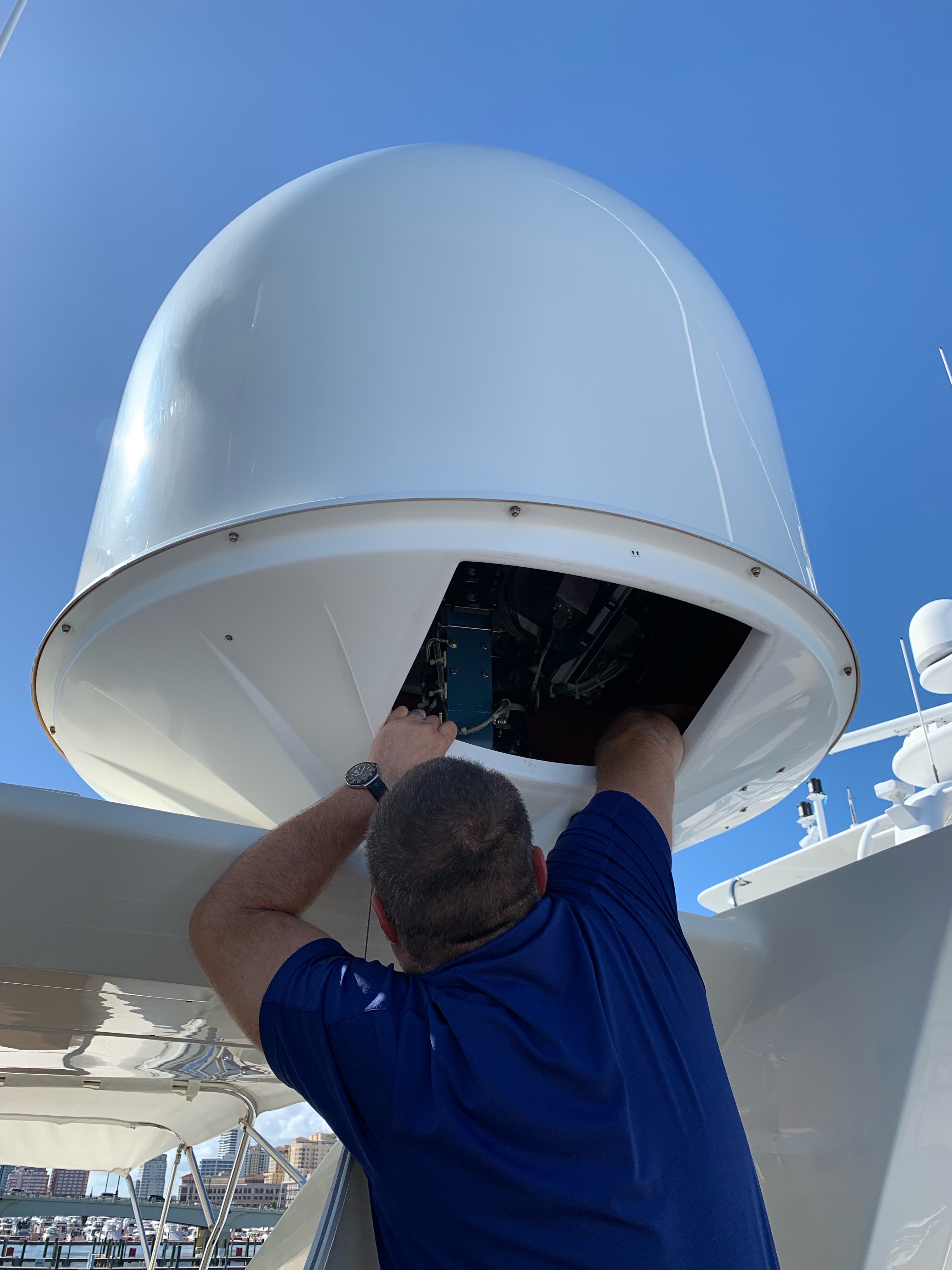 Maritime Install VSAT